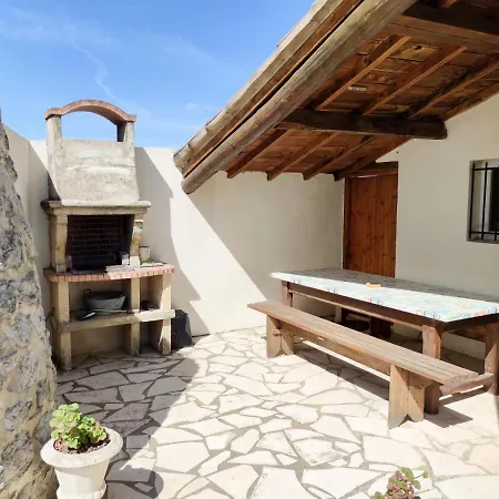 Margaillan - Parking - Jardin - Clim *
